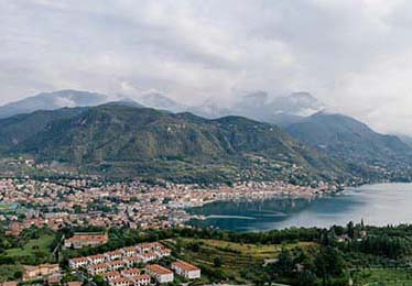 离谱！领先 20 分被逆转，这真的是战术执行的问题吗？